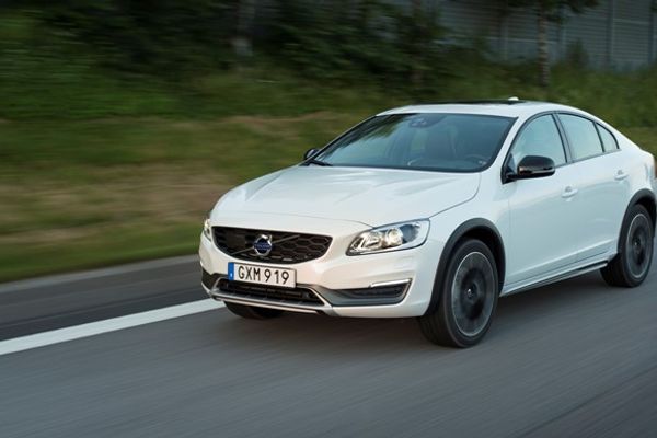 Volvo S60 Cross Country