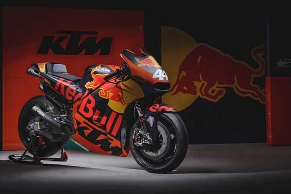 2017 KTM RC16