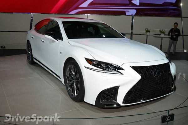 2017 Lexus LS 500 F Sport