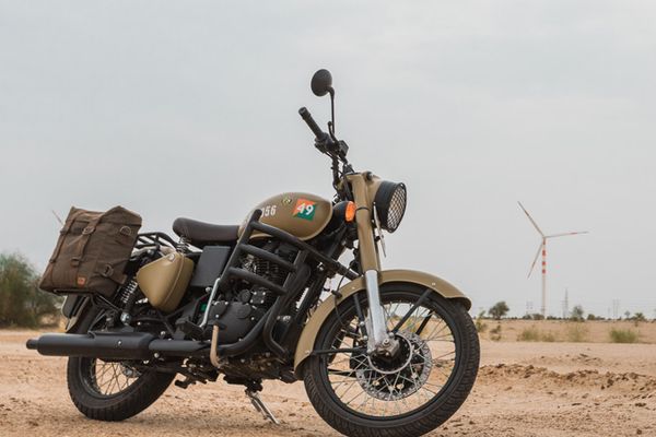 Royal Enfield Classic 350 Signals Edition