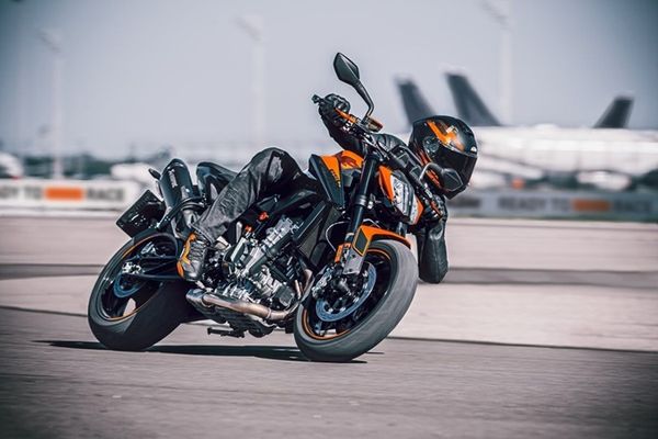 2021 KTM 890 Duke