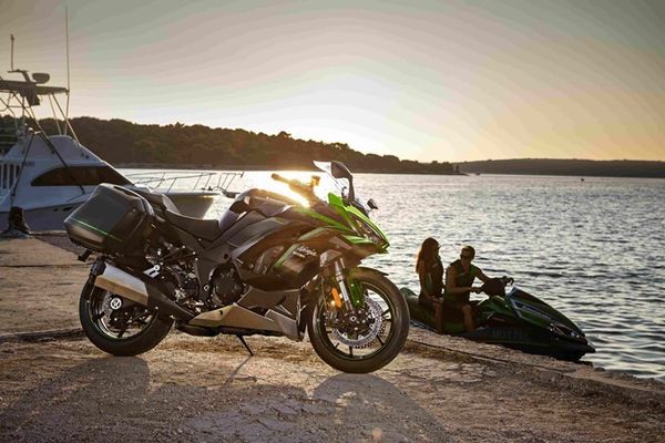 2022 Kawasaki Ninja 1000SX