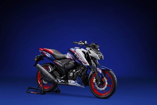 TVS Apache RTR 165 RP
