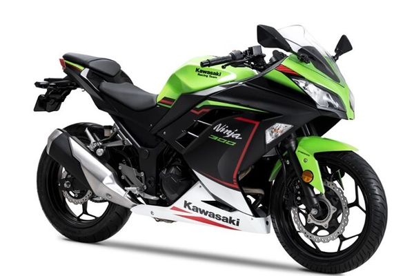 2022 Kawasaki Ninja 300