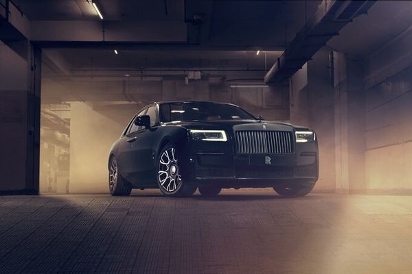 Rolls-Royce Black Badge Ghost