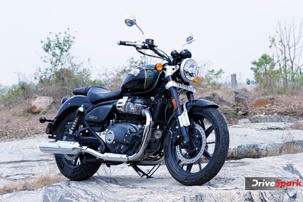 Royal Enfield Super Meteor 650 Review