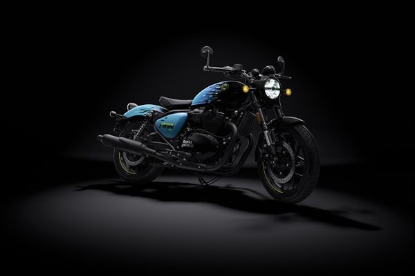 Royal Enfield Shotgun 650