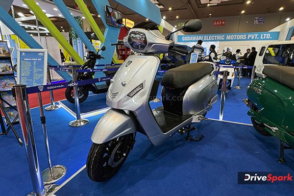 eblu Bike Images: Photo Gallery of New eblu Bikes - DriveSpark - Drivespark