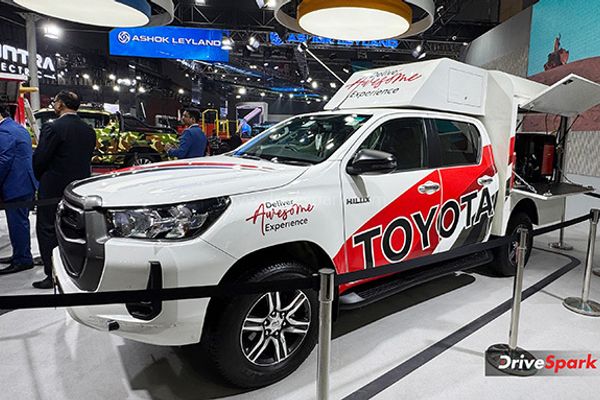 Toyota Hilux Field Diagnosis Vehicle