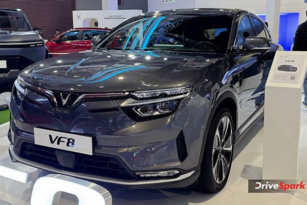 VinFast VF8