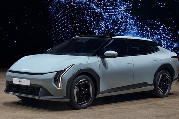 Kia EV4