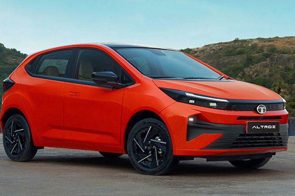 2025 Tata Altroz