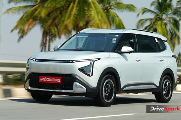 Kia Carens Clavis Review