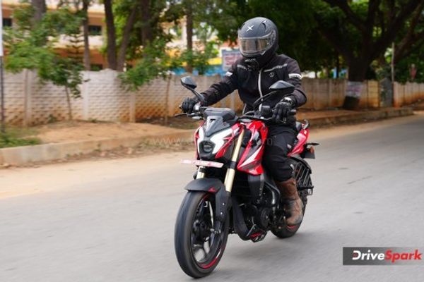 2025 Bajaj Pulsar NS400Z Review