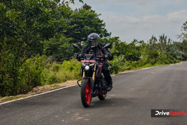 Bajaj Pulsar N160 SS