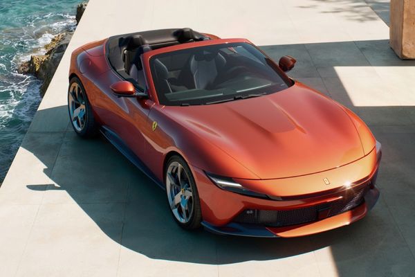 Ferrari Amalfi Spider