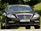 Mercedes-Benz Sales On The Fast Track