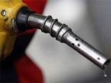 Govt Proposes Strict Mileage Standards By 2015