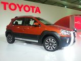 Toyota Etios Cross; Booking Begins Delivery Soon