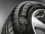 Apollo Launches Manchester United Special Edition Tyres For India