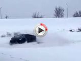 Cool Lamborgini Aventador Does Donuts In The Snow - Video