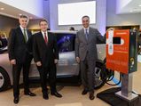 BMW i Receives 'Momentum For Change' Award From The UN