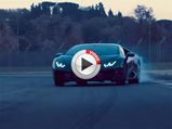 Lamborghini Huracan LP 580-2 Screams And Drifts At Imola - Video