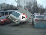 Why You Should Not Park Near The Tram Lines In Russia - Video