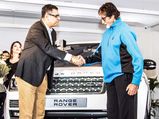 Amitabh Bachchan Takes Delivery Of His New Range Rover Autobiography