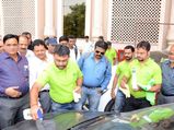 Waterless Car Wash Launched In India — Will You Use This Service?
