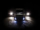 This 2,400HP Custom Volvo Truck Is The Right Mix For Breaking World Speed Records