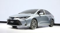New India-Bound Toyota Corolla unveiled — To Rival The Skoda Octavia
