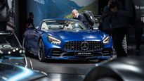 2019 Geneva Motor Show: Limited-run Mercedes AMG GT R Roadster Revealed 