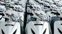 Honda Forecasts Sharp Drop In Demand For Scooters; Cuts Production By 15-20 Percent