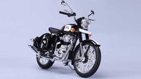 Royal Enfield Launches Scale Models Of Classic 500 Series — Most Affordable Royal Enfield Yet!