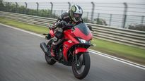 Hero Xtreme 200S First Ride Review � Sporty Commuter Now In A Slick Suit