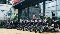 Royal Enfield Celebrate Onam By Delivering 1000 Motorcycles In A Single Day Across Kerala