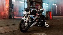 2021 BMW S 1000 R Unveiled: The Dynamic Roadster Enters A New Dimension