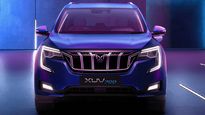 Mahindra XUV700 SUV Records 1.5 Lakh Bookings