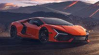 1,001bhp Lamborghini Revuelto Revealed - Countach's Grandson Goes Hybrid  