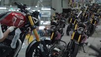 First Batch Of Triumph Speed 400 Motorcycles Dispatched – Deliveries To Commence Soon