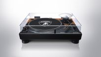 Lamborghini And Technics Launch SL-1200M7B Turntable: Where Performance Meets Sound