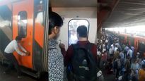 Passengers Trapped As Vande Bharat Express Doors Fail To Open In Surat