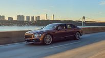 Bentley Celebrates Double Win In Robb Report’s ‘Best Of The Best’ 2024