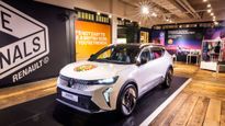 Renault Invites Shoppers For Electrified Test Drives At Westfield London