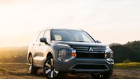 2025 Mitsubishi Outlander Pricing And Packaging Announced With Enhanced Features