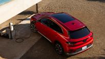 VinFast Reveals New VF8 Electric SUV With 500 KM Range And Fresh Design