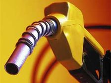 Auto Industry Fears Slump Due To Fuel Price Hike