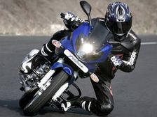 India's affordable performance bikes - Pulsar 220