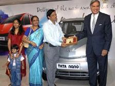 Ratan Tata Delivers Nano Car Keys To Buyers